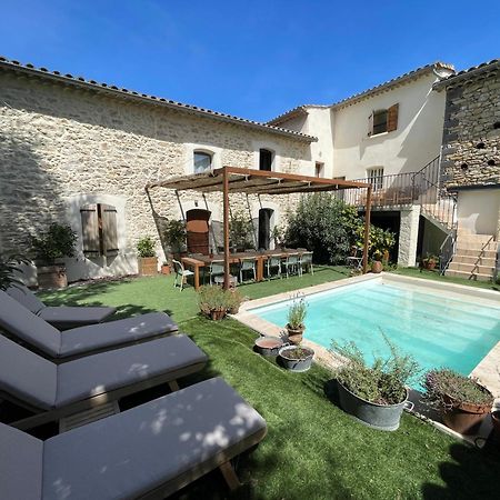 Les Batisses Du Chataignier Saint-Christol-lès-Alès Bagian luar foto